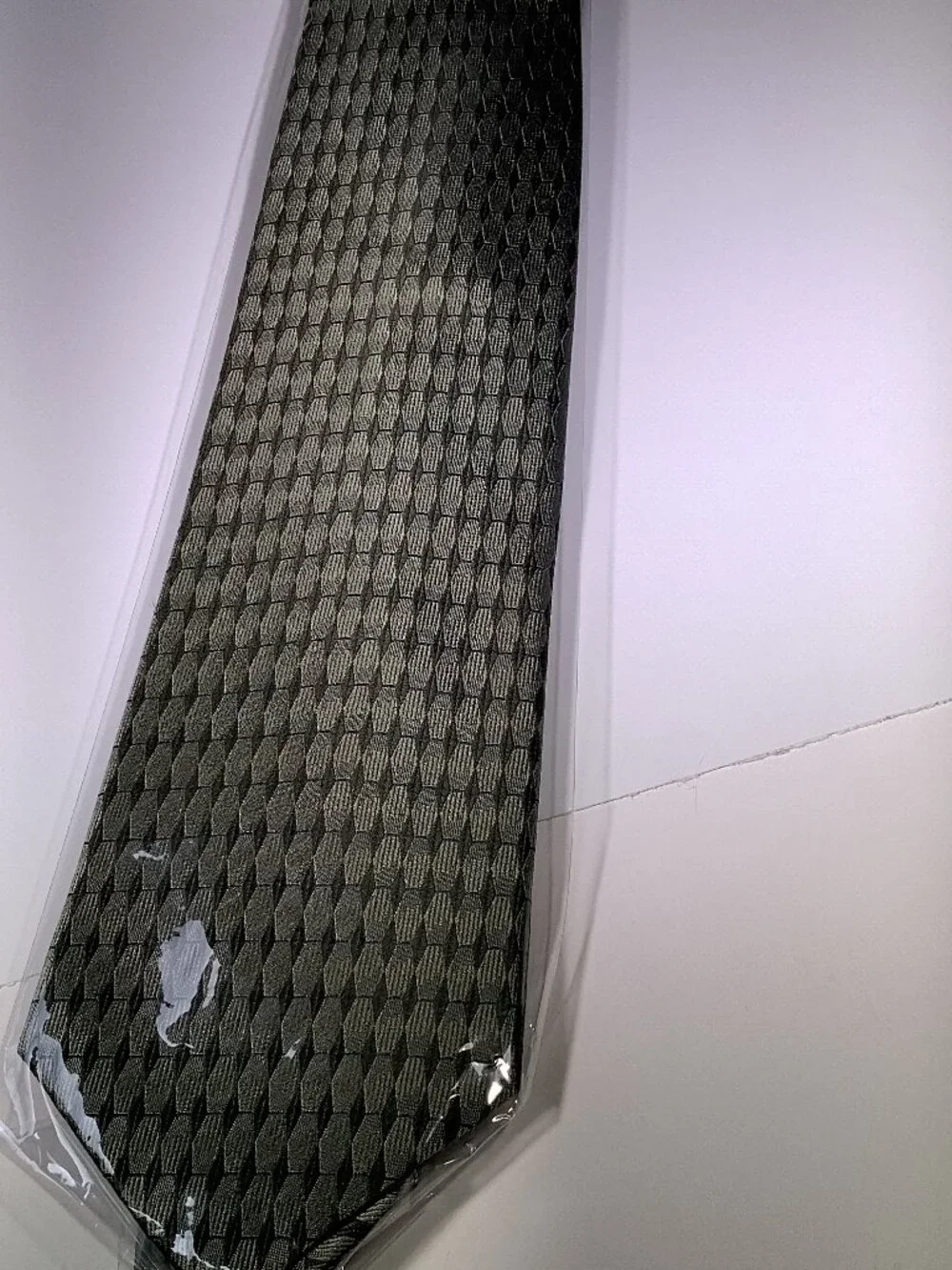 Belisi Men's Olive Green Geometric Pattern Necktie NWT